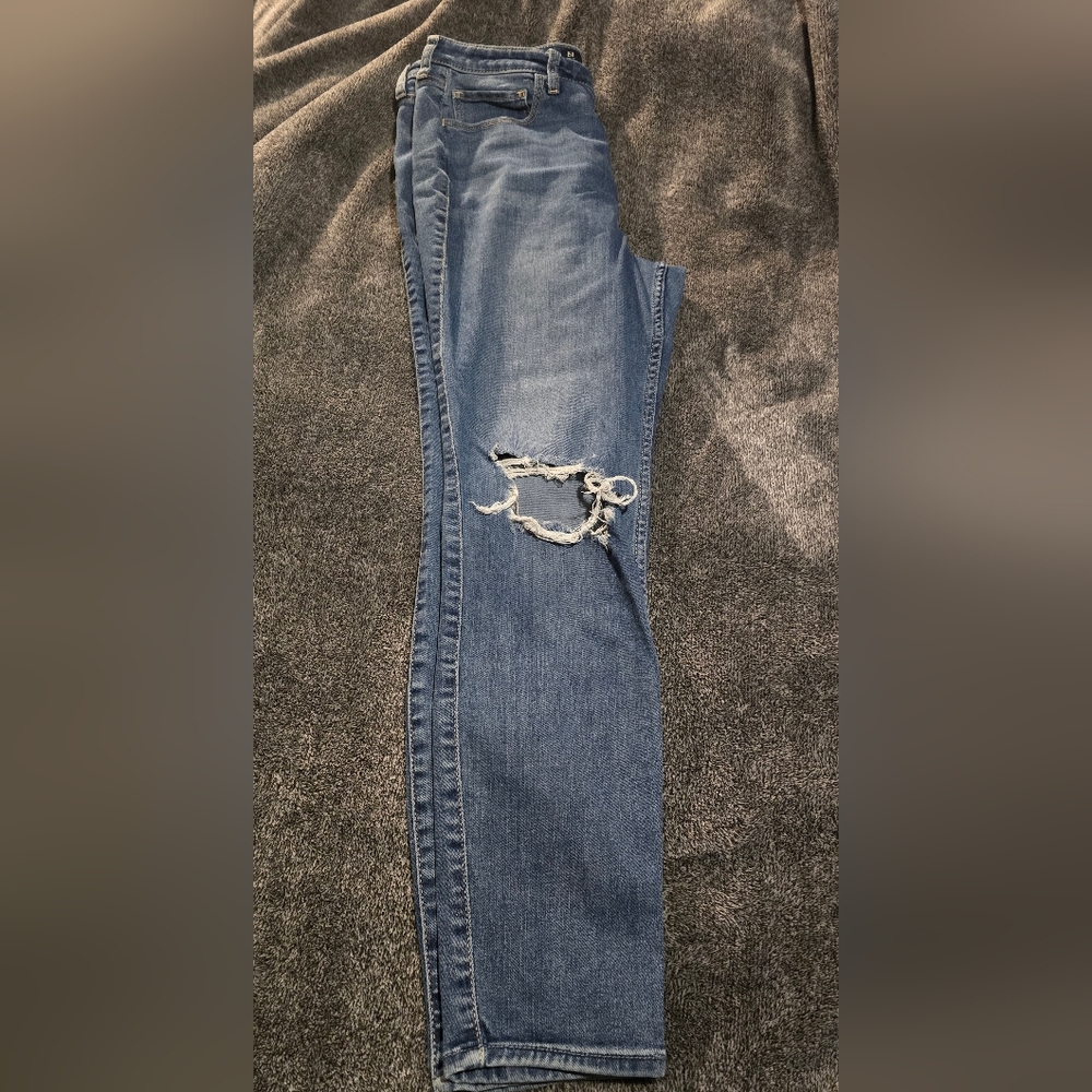 Hollister Blue Distressed Jeans - Picture 3 of 4